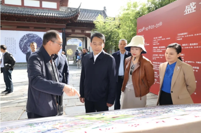 陳克龍實(shí)地調(diào)研景德鎮(zhèn)申遺工作